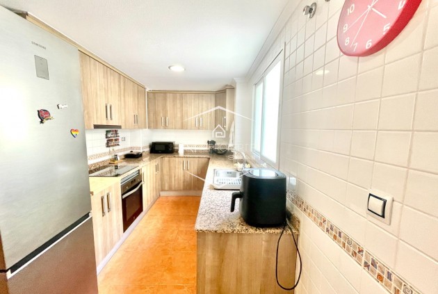 Odsprzedaż - Mieszkanie - Apartament -
Catral - pueblo