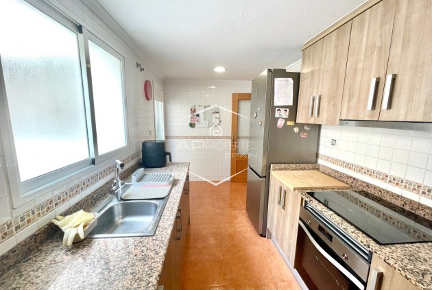 Odsprzedaż - Mieszkanie - Apartament -
Catral - pueblo