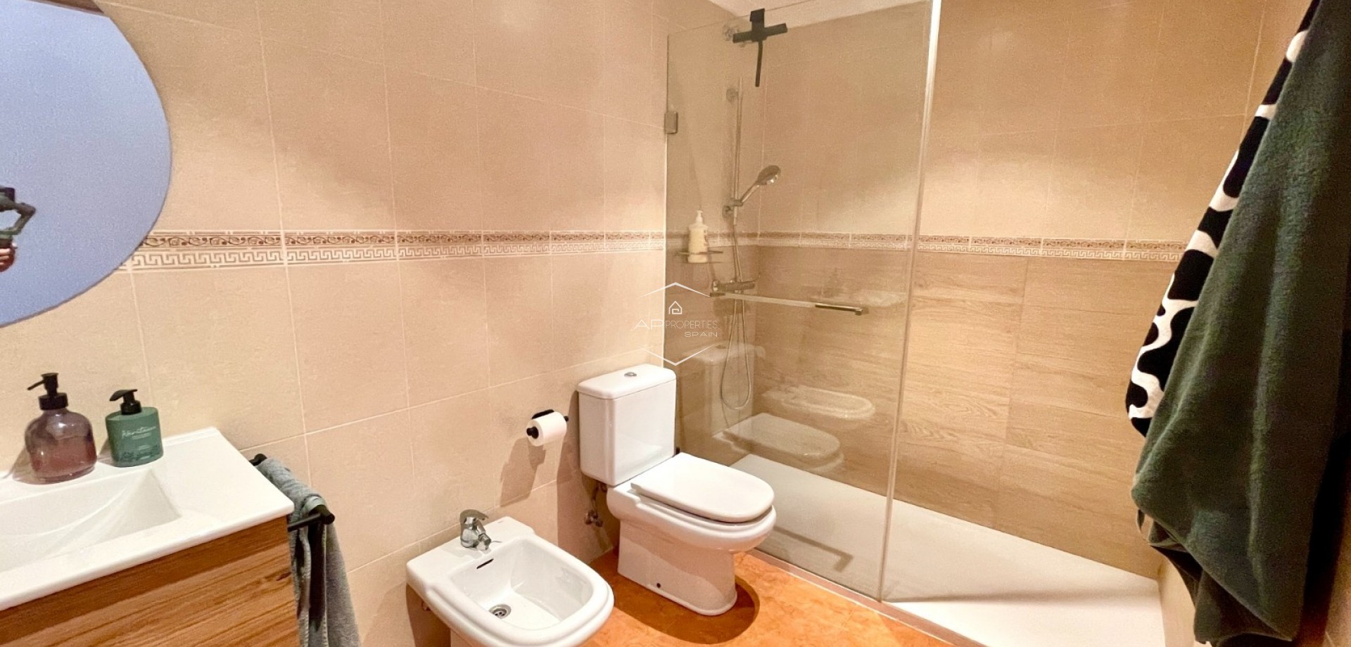Odsprzedaż - Mieszkanie - Apartament -
Catral - pueblo