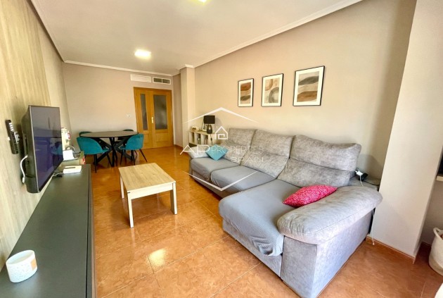 Odsprzedaż - Mieszkanie - Apartament -
Catral - pueblo