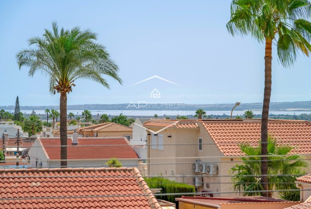 Resale - Villa - Detached -
Ciudad Quesada - Center