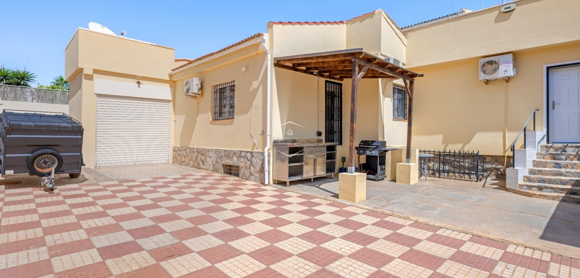 Resale - Villa - Detached -
Ciudad Quesada - Center