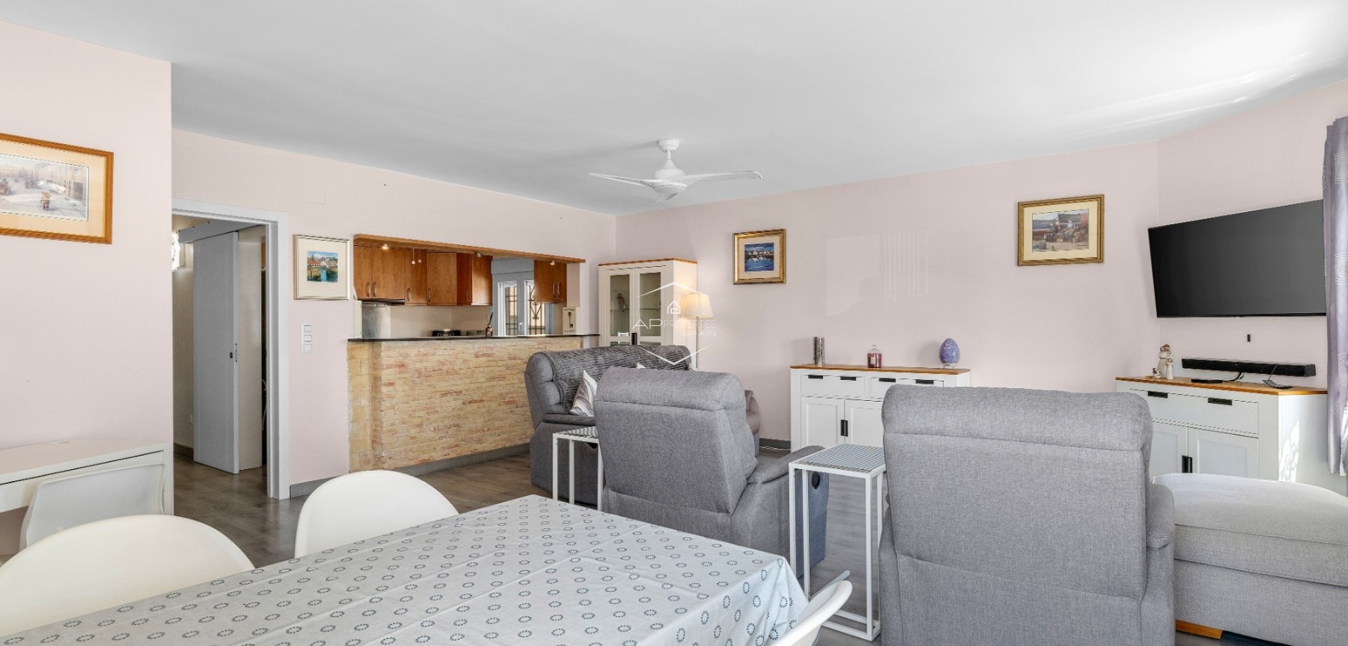 Resale - Villa - Detached -
Ciudad Quesada - Center