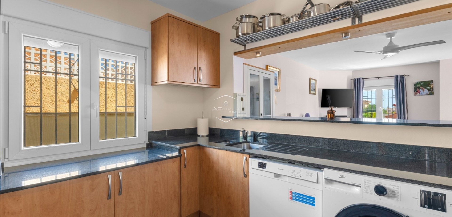 Resale - Villa - Detached -
Ciudad Quesada - Center