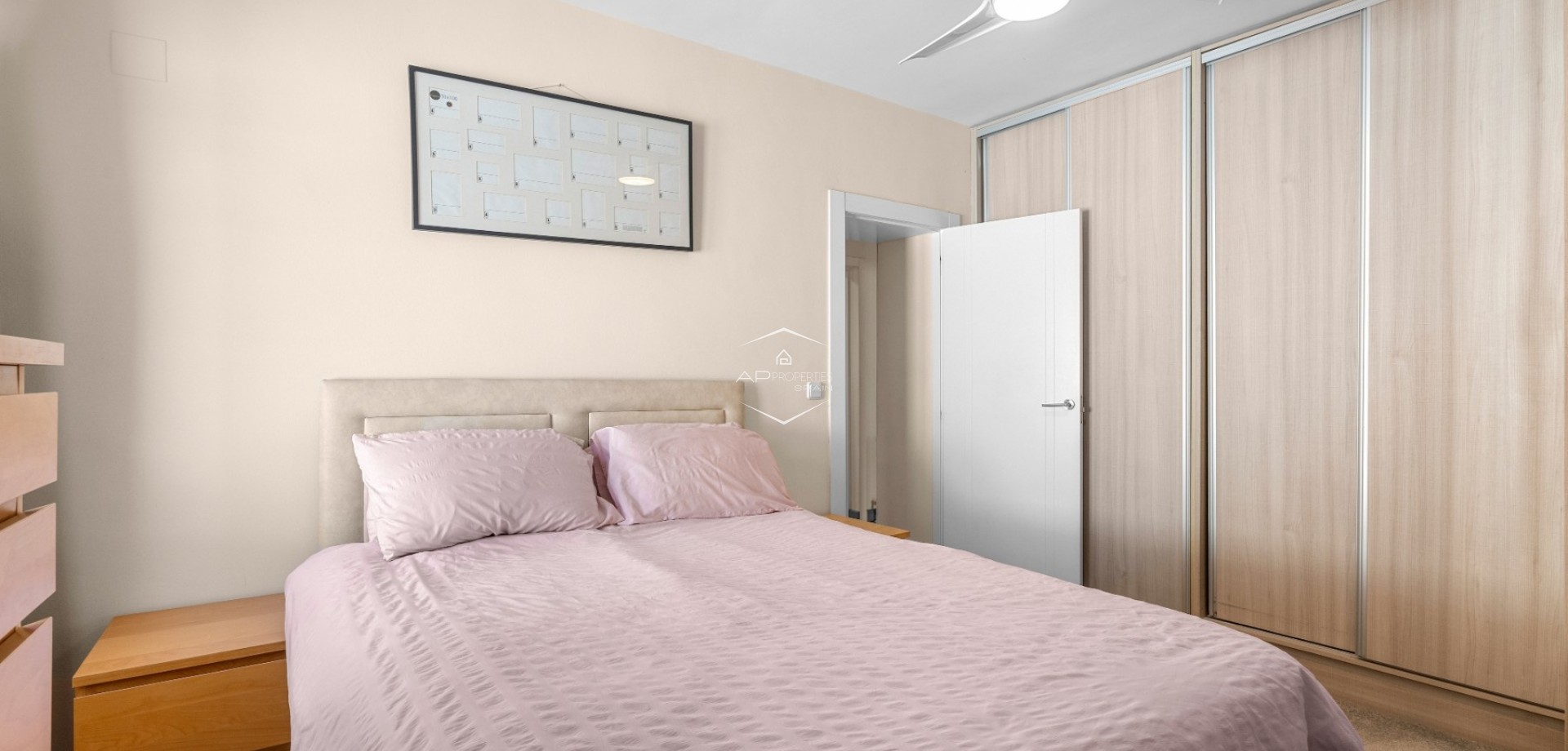Resale - Villa - Detached -
Ciudad Quesada - Center