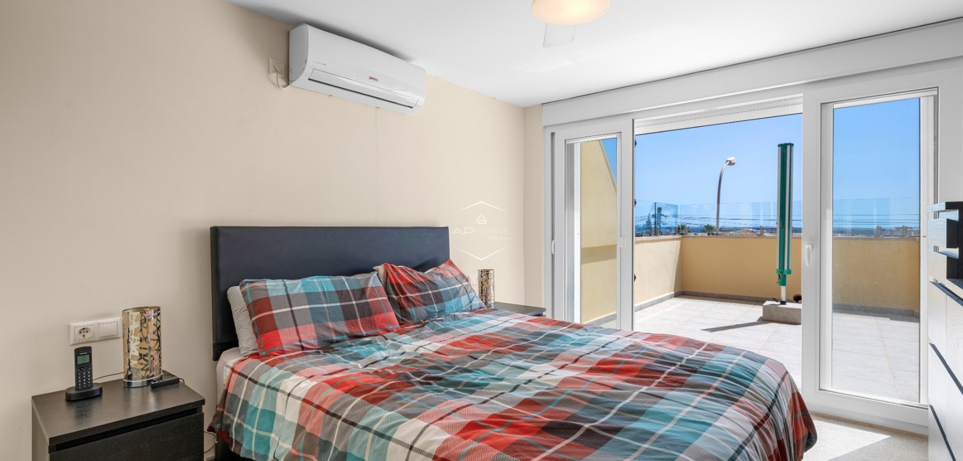Resale - Villa - Detached -
Ciudad Quesada - Center