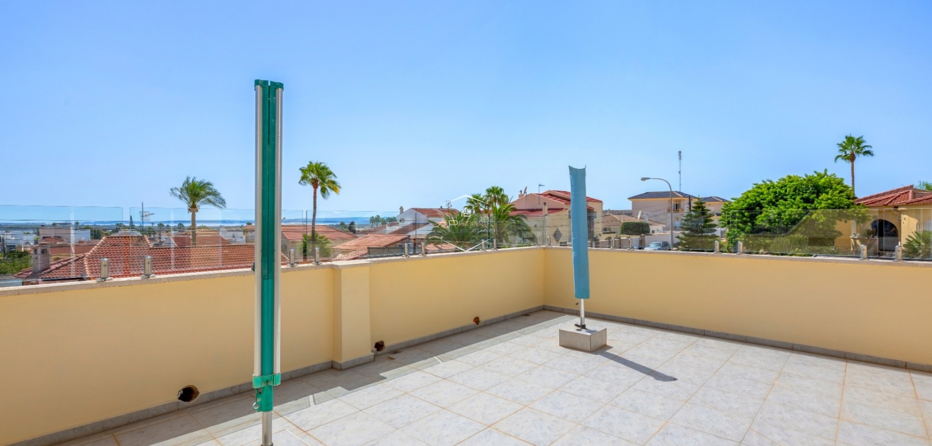 Resale - Villa - Detached -
Ciudad Quesada - Center