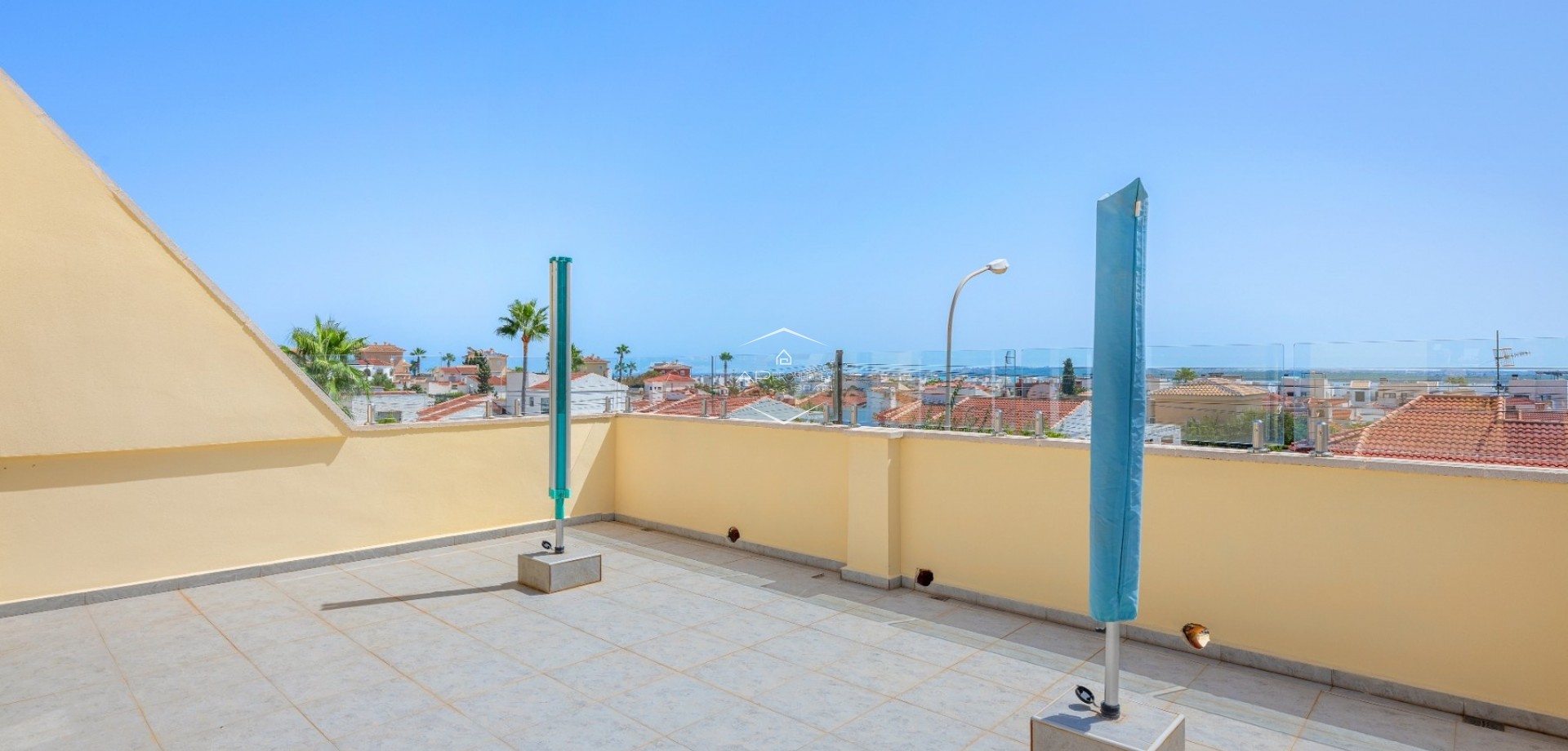 Resale - Villa - Detached -
Ciudad Quesada - Center