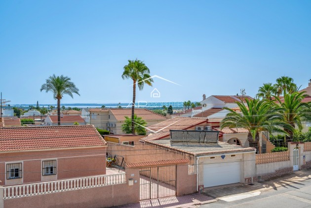 Resale - Villa - Detached -
Ciudad Quesada - Center