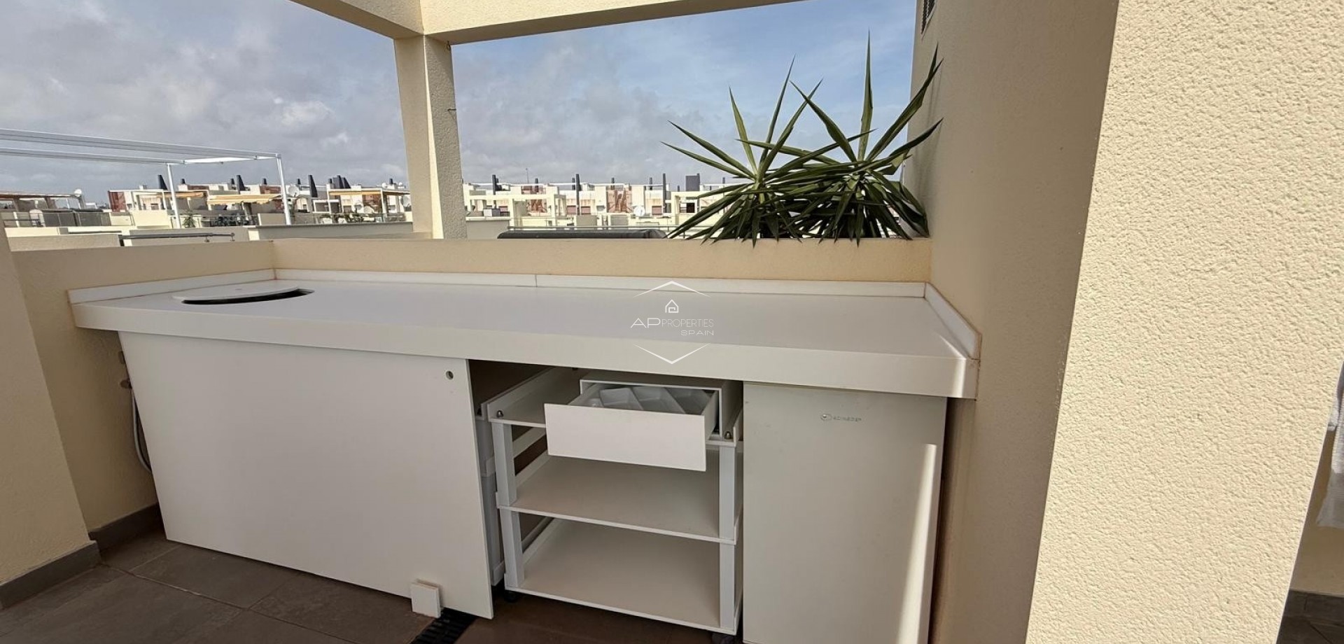 Resale - Bungalow -
Pilar de la Horadada - Mil Palmeras