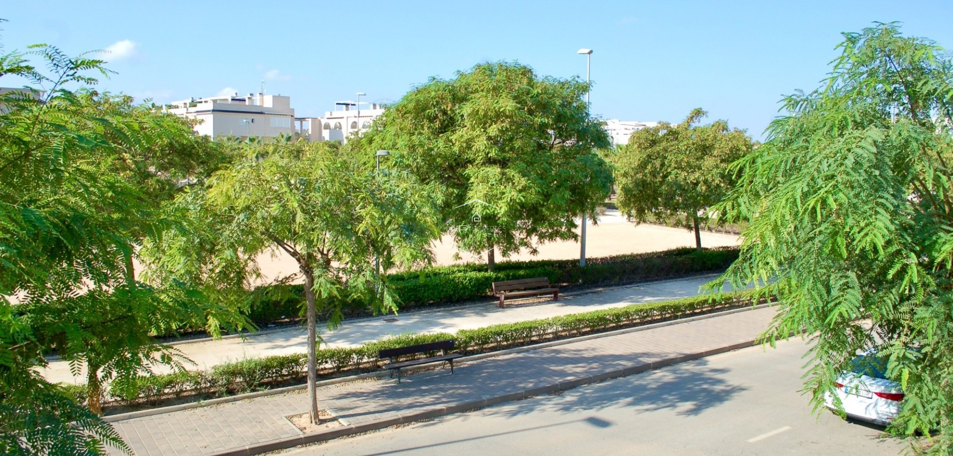Resale - Bungalow -
Pilar de la Horadada - Mil Palmeras