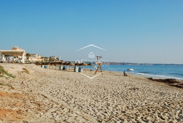 Resale - Bungalow -
Pilar de la Horadada - Mil Palmeras
