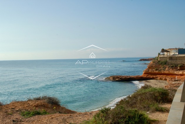 Resale - Bungalow -
Pilar de la Horadada - Mil Palmeras