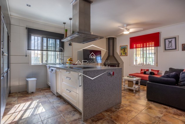 Resale - Villa - Detached -
Elche - La Hoya