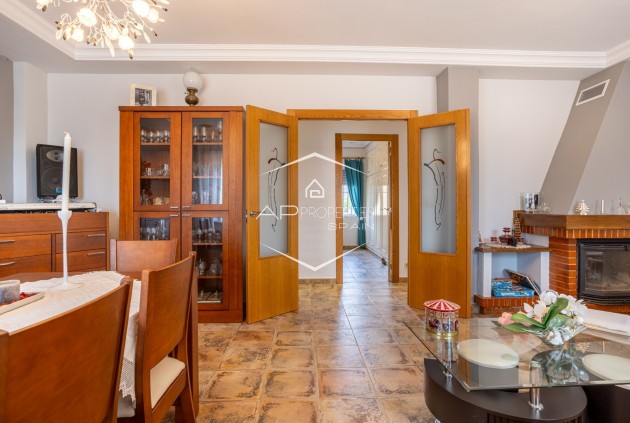 Resale - Villa - Detached -
Elche - La Hoya