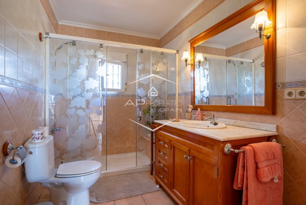 Resale - Villa - Detached -
Elche - La Hoya