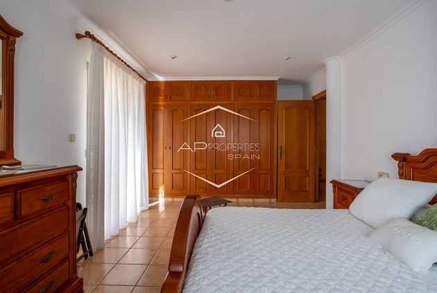 Resale - Villa - Detached -
Elche - La Hoya