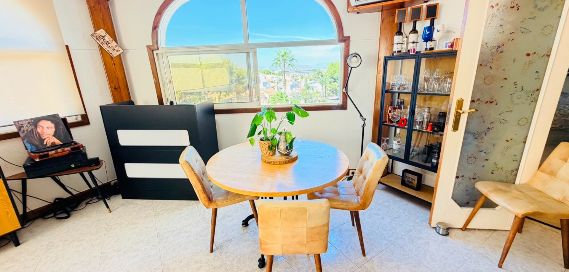 Reventa - Apartamento - piso -
San Miguel de Salinas