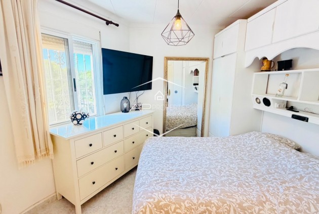 Reventa - Apartamento - piso -
San Miguel de Salinas
