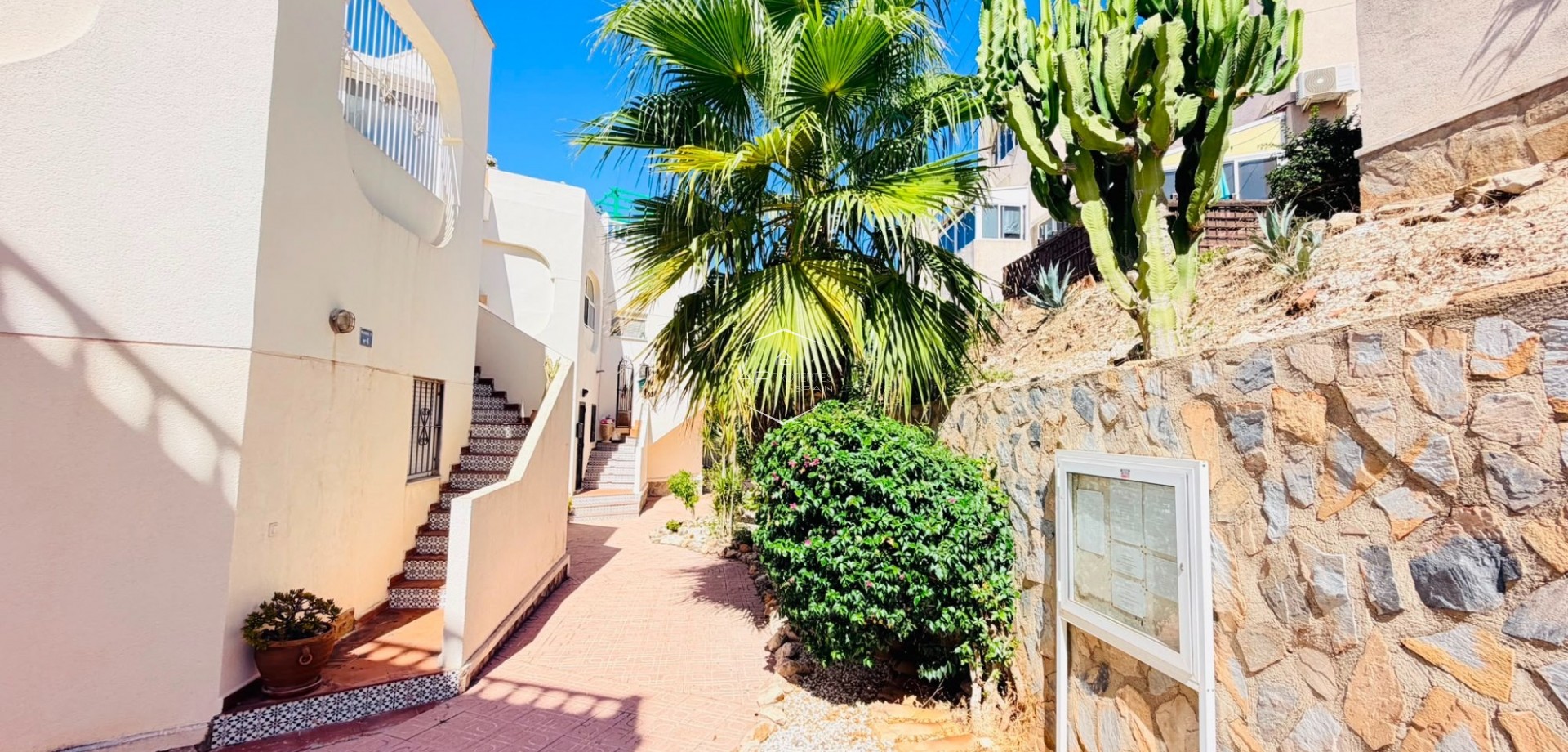 Reventa - Apartamento - piso -
San Miguel de Salinas