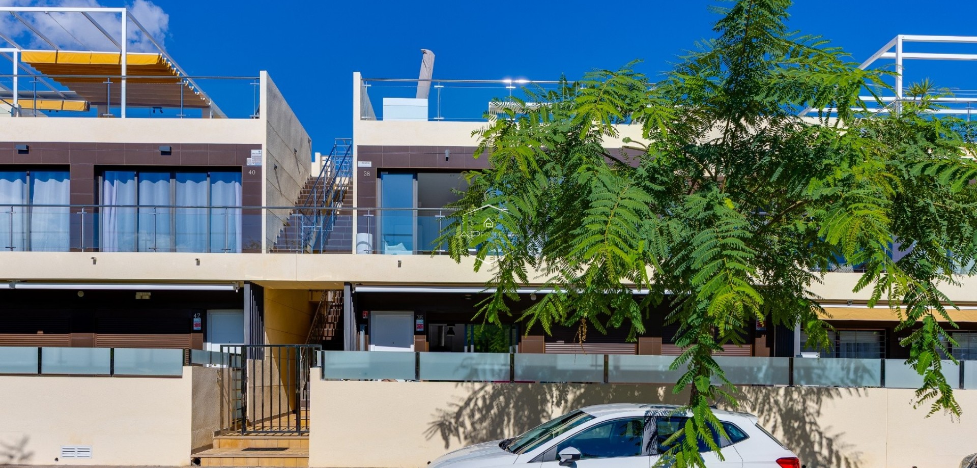 Reventa - Bungalow -
Pilar de la Horadada - Mil Palmeras