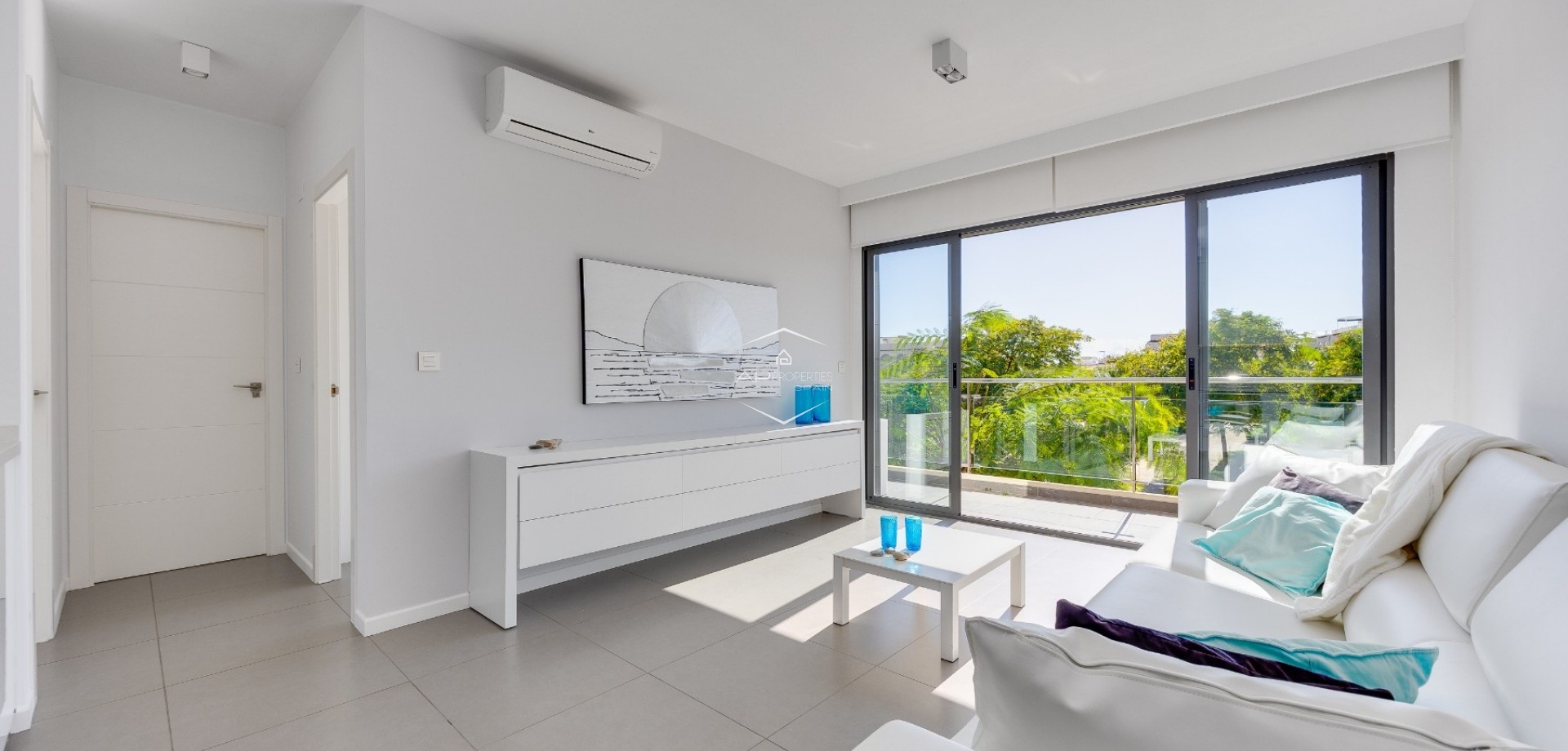 Reventa - Bungalow -
Pilar de la Horadada - Mil Palmeras