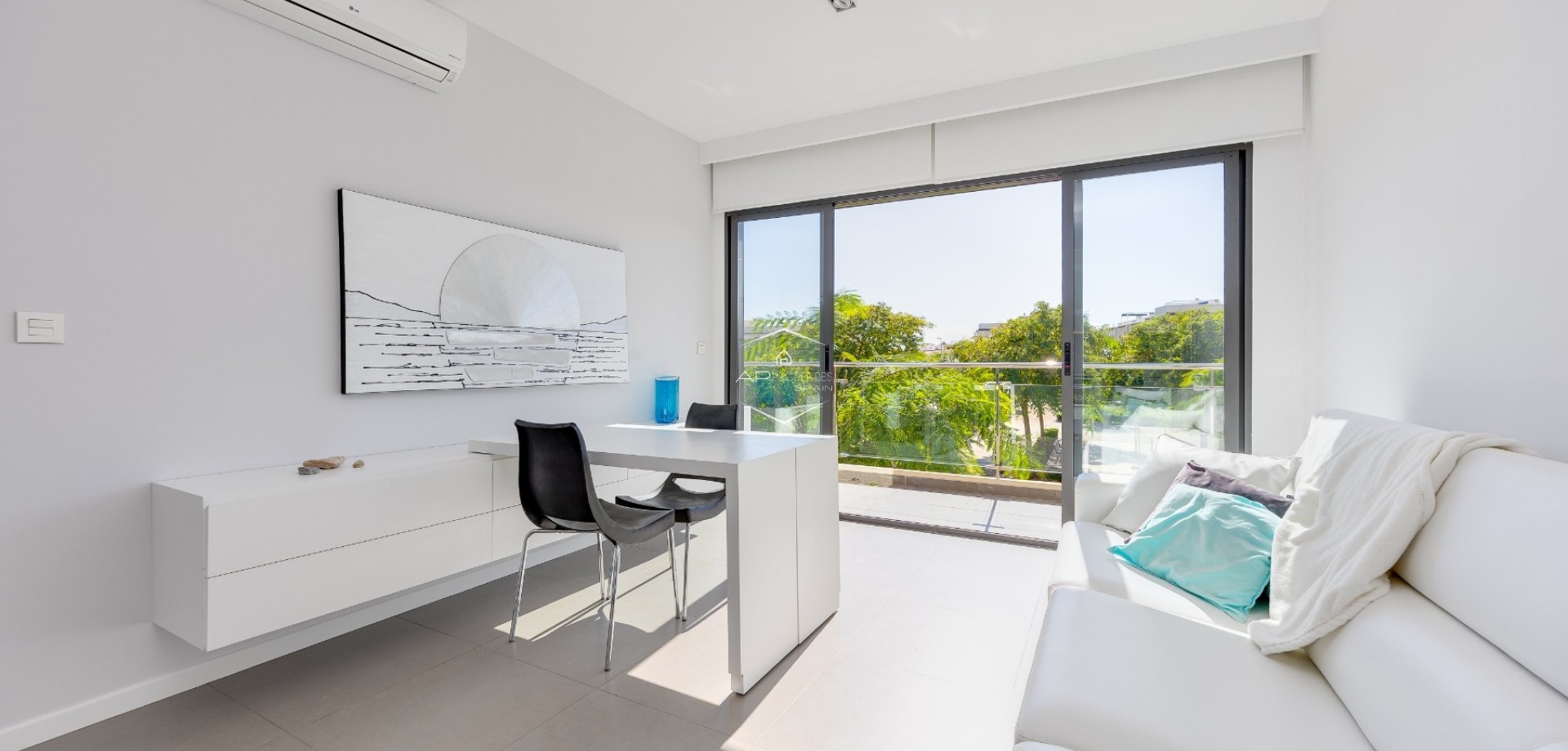 Reventa - Bungalow -
Pilar de la Horadada - Mil Palmeras
