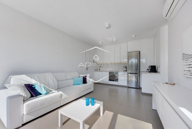 Reventa - Bungalow -
Pilar de la Horadada - Mil Palmeras