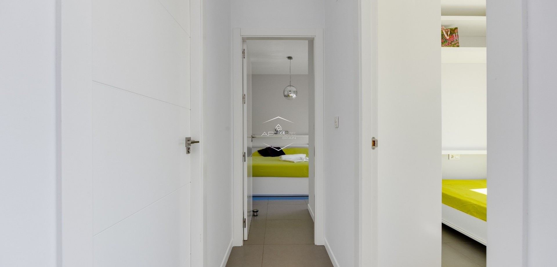 Reventa - Bungalow -
Pilar de la Horadada - Mil Palmeras