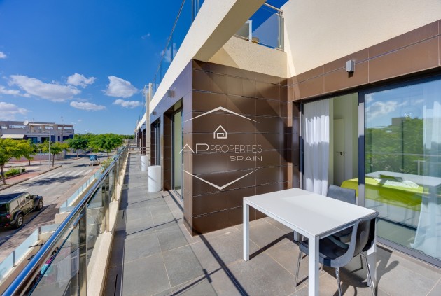 Reventa - Bungalow -
Pilar de la Horadada - Mil Palmeras