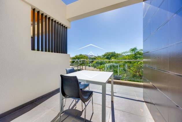 Reventa - Bungalow -
Pilar de la Horadada - Mil Palmeras