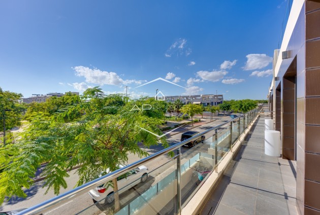 Reventa - Bungalow -
Pilar de la Horadada - Mil Palmeras