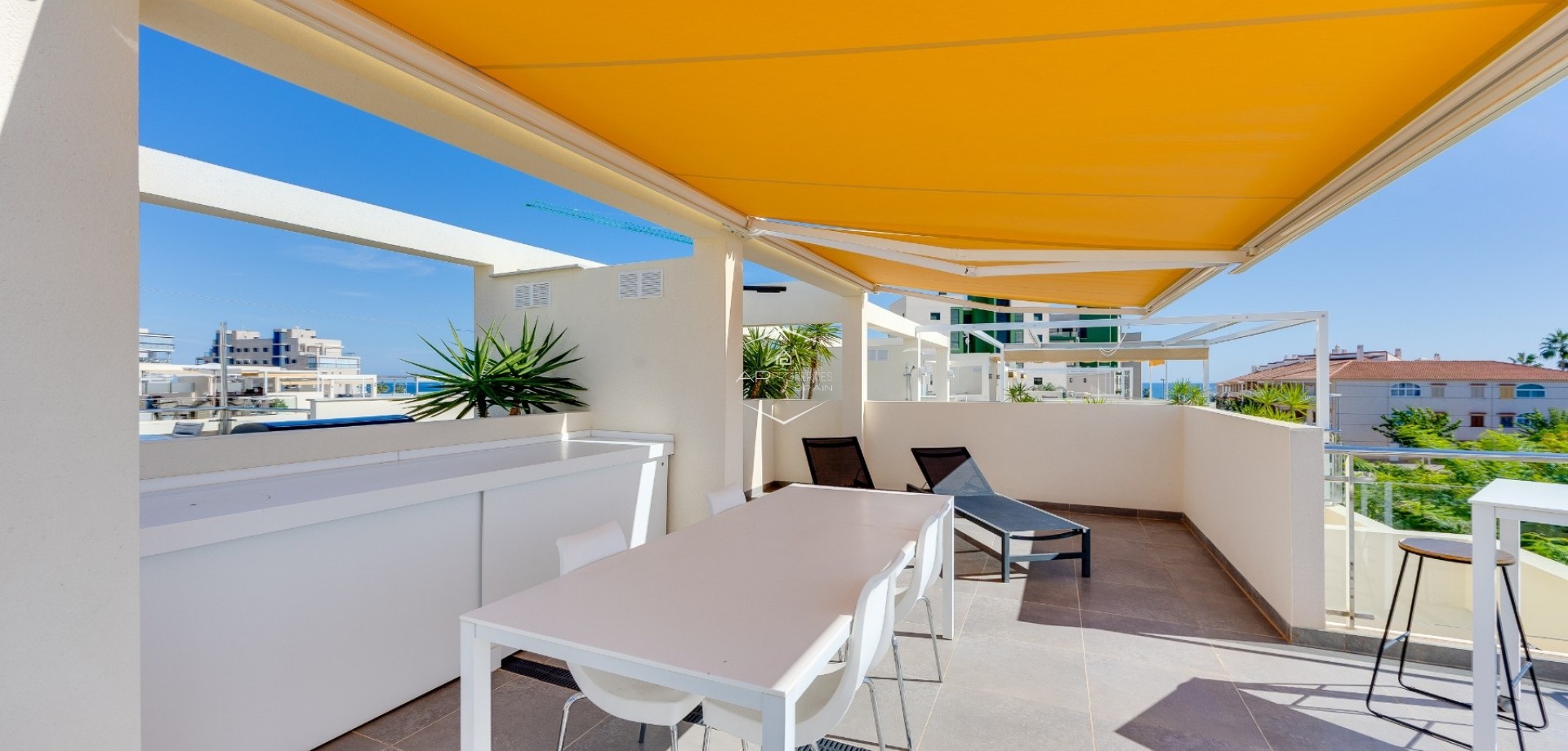 Reventa - Bungalow -
Pilar de la Horadada - Mil Palmeras