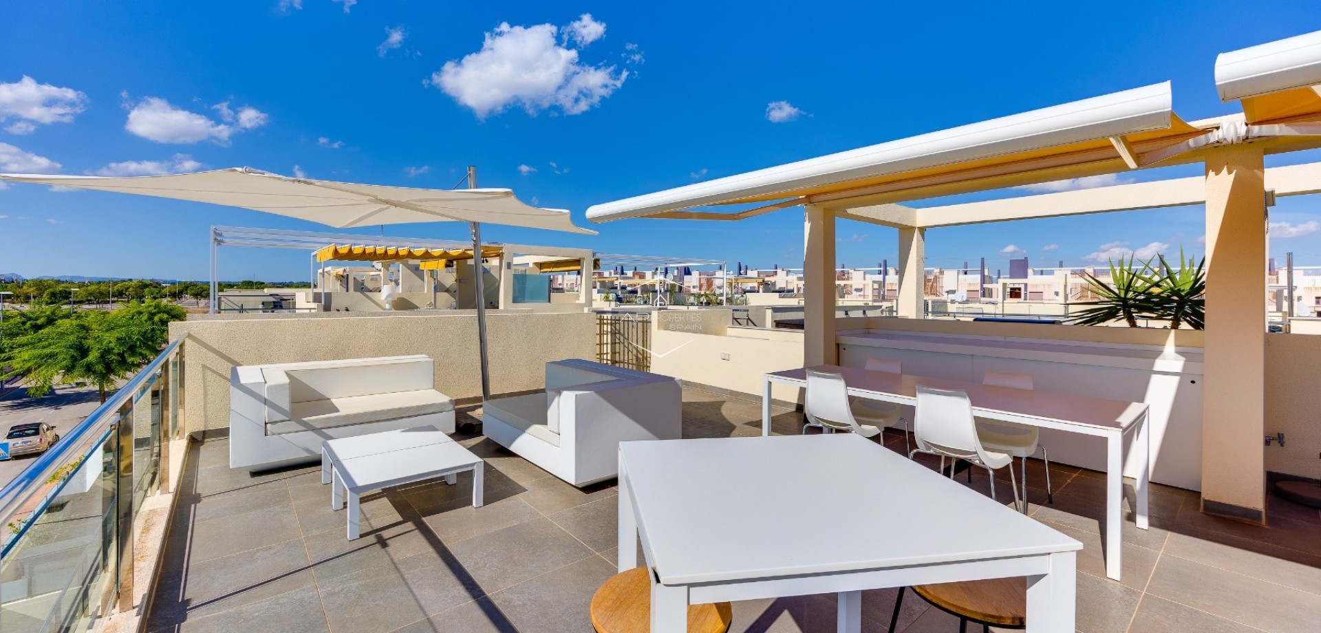 Reventa - Bungalow -
Pilar de la Horadada - Mil Palmeras