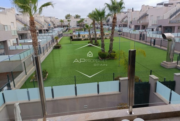 Revente - Apartment - Penthouse -
Torrevieja - Nueva Torrevieja - Aguas Nuevas