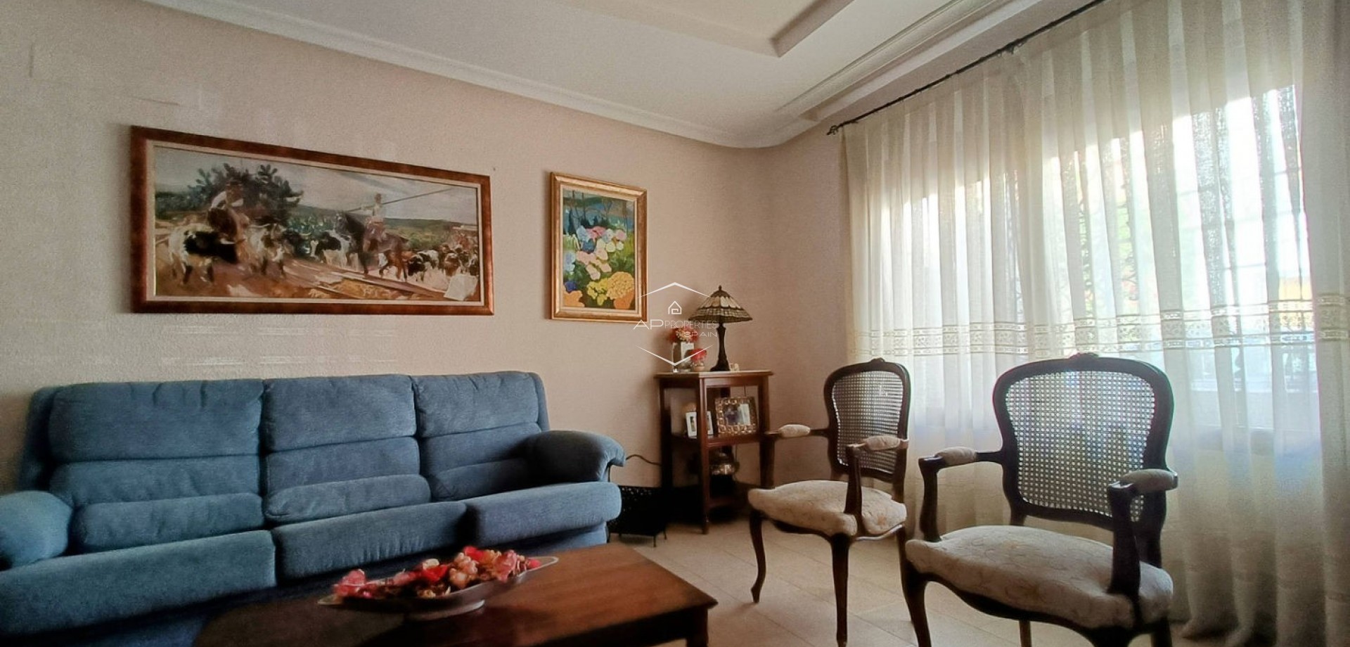 Resale - Townhouse -
Aspe