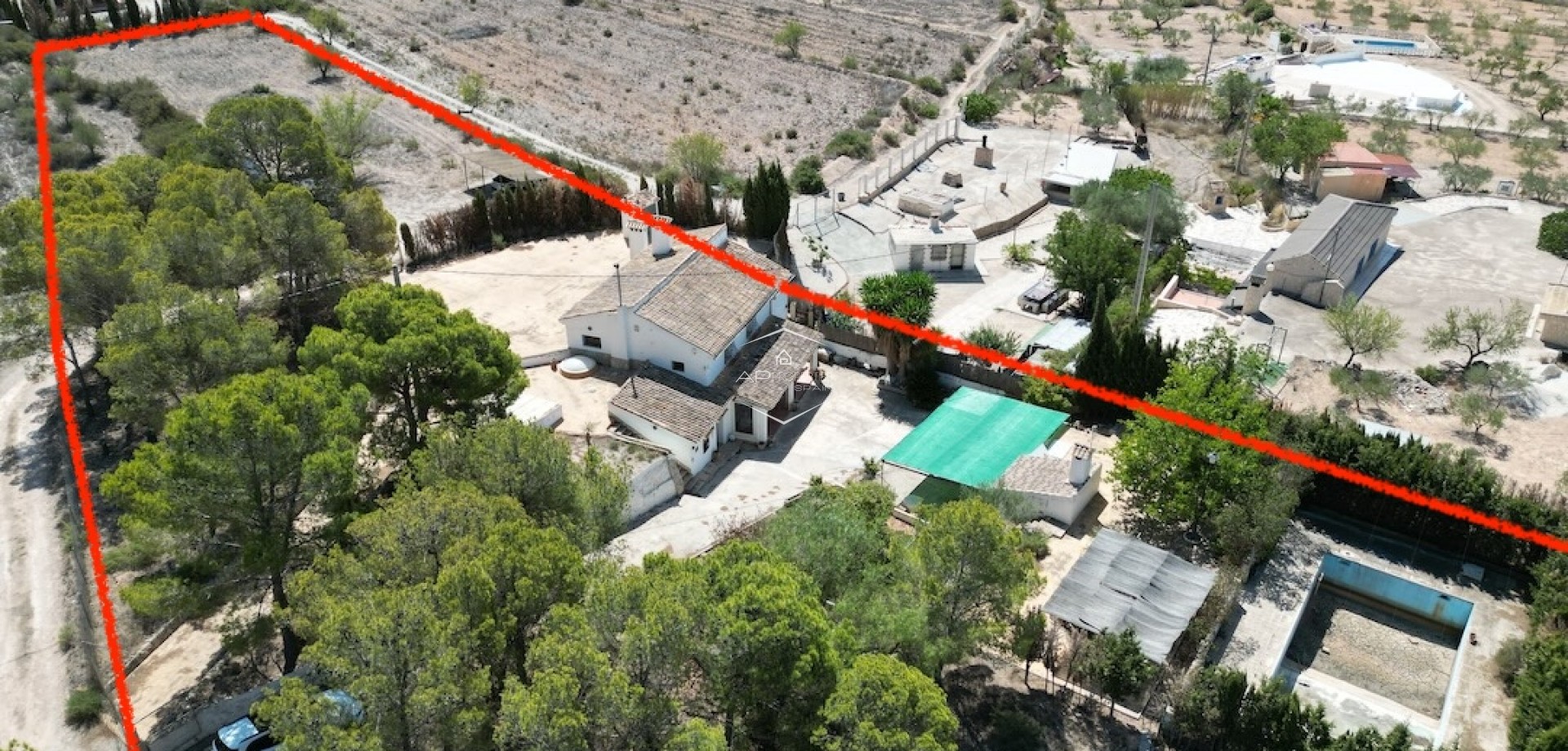 Resale - Villa / Detached -
Hondón de las Nieves