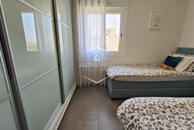 Odsprzedaż - Apartment - Penthouse -
Torrevieja - Nueva Torrevieja - Aguas Nuevas