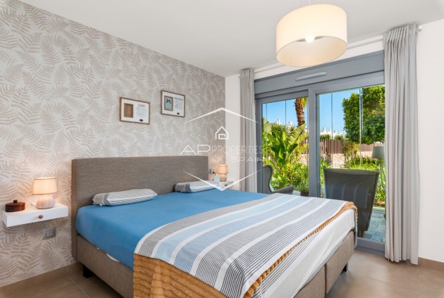 Odsprzedaż - Bungalow -
Orihuela - Vistabella Golf