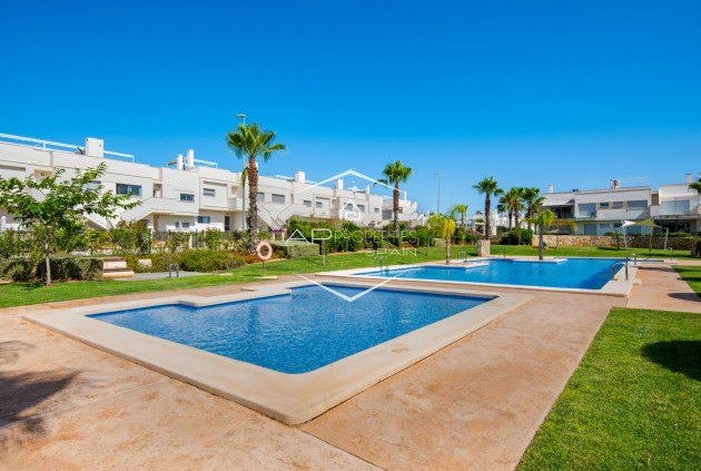 Odsprzedaż - Bungalow -
Orihuela - Vistabella Golf