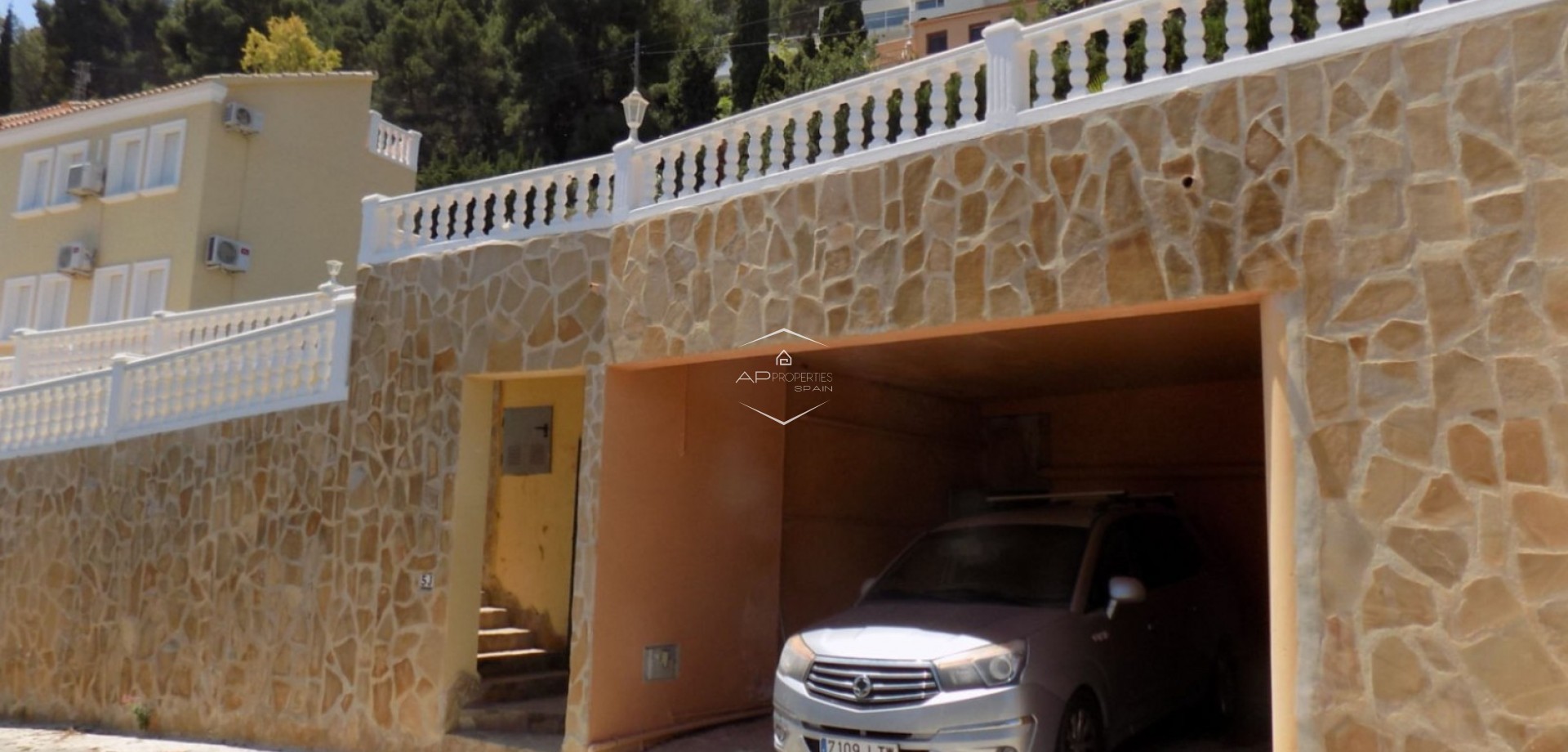 Resale - Villa / Detached -
Calpe - Zona Puerto Blanco - Maryvilla