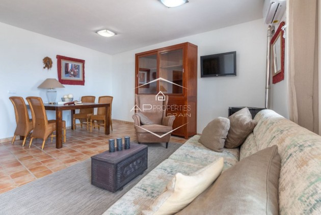 Reventa - Villa / Independiente -
Calpe - Zona Puerto Blanco - Maryvilla