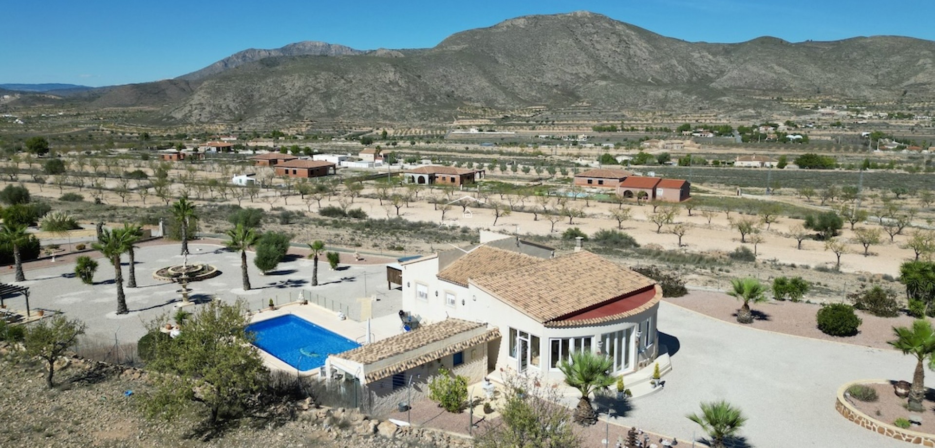 Resale - Villa / Detached -
Hondón de los Fráiles