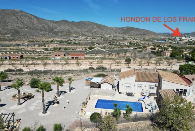 Resale - Villa / Detached -
Hondón de los Fráiles