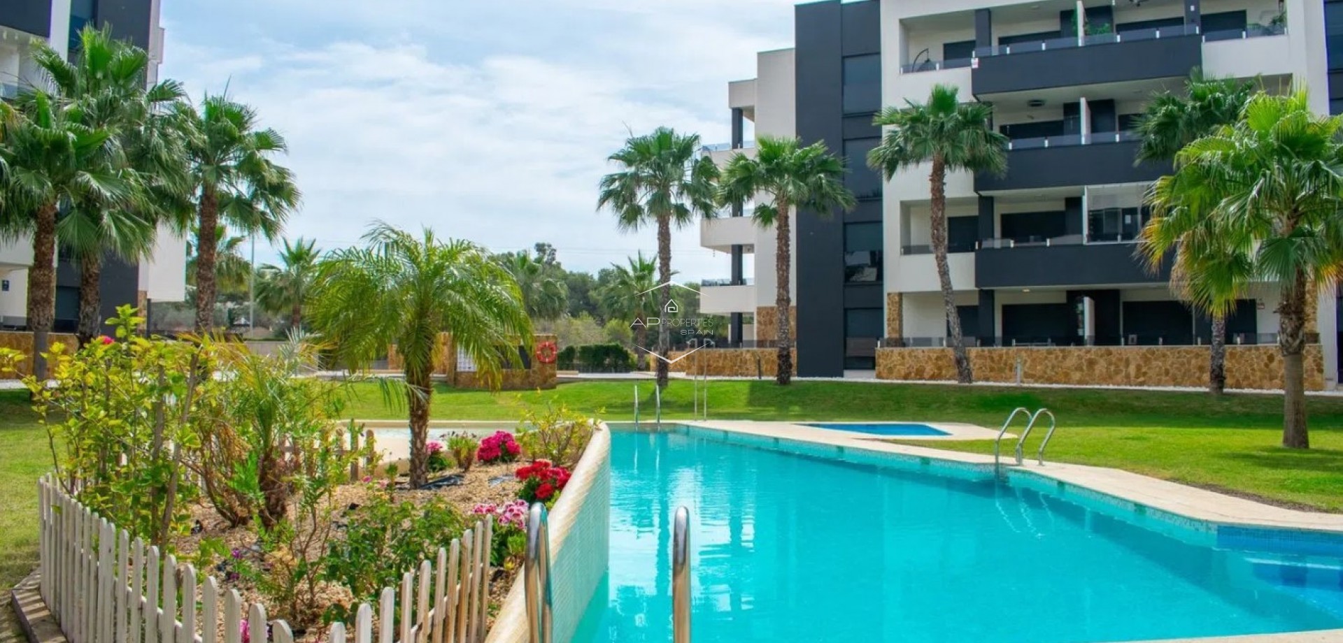 Resale - Apartment / flat -
Los Alcázares - Los Almendros