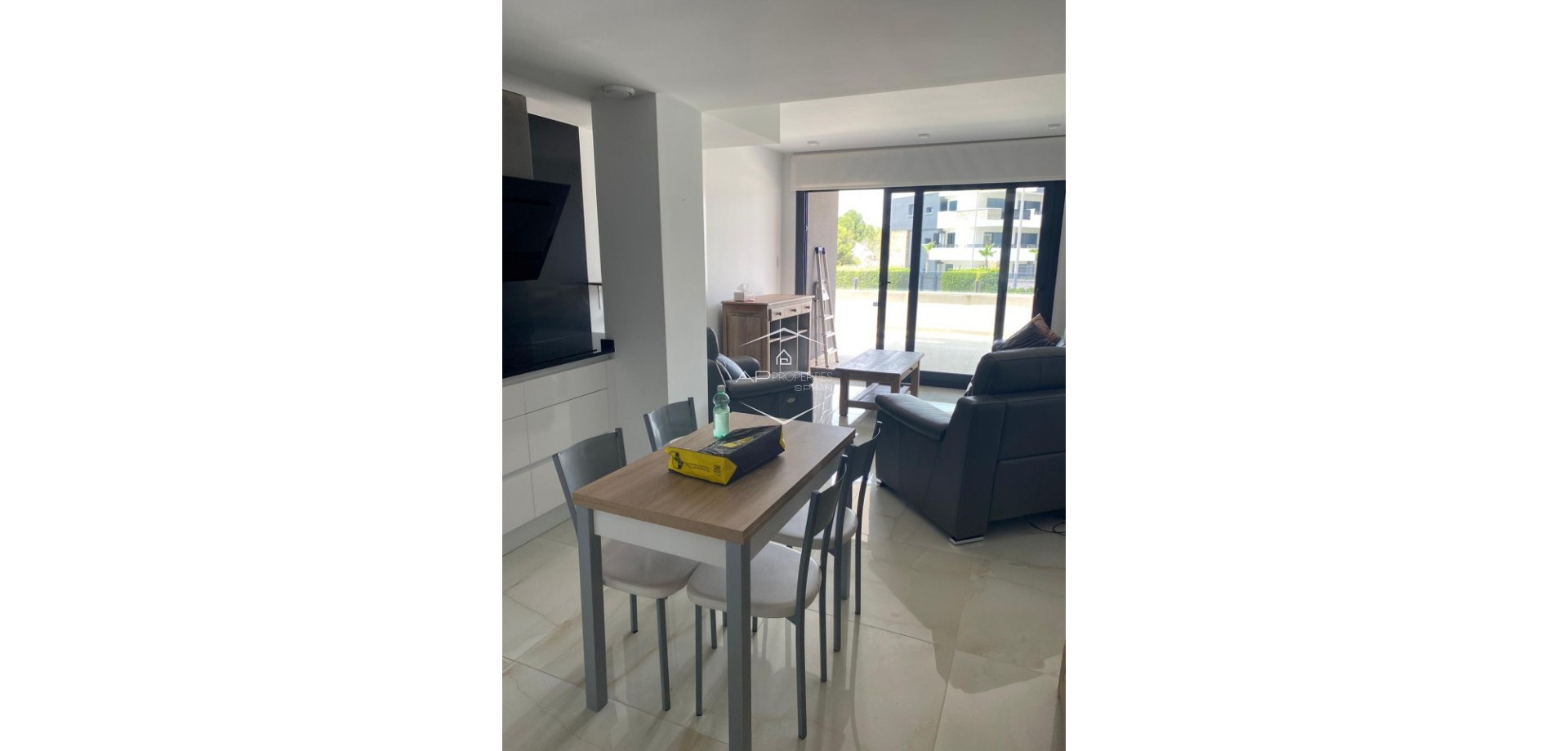 Resale - Apartment / flat -
Los Alcázares - Los Almendros