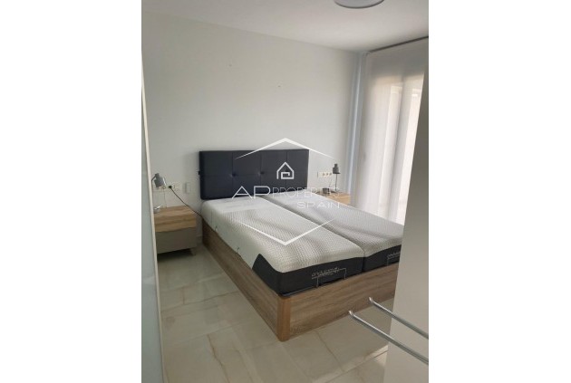 Herverkoop - Appartement / flat -
Los Alcázares - Los Almendros