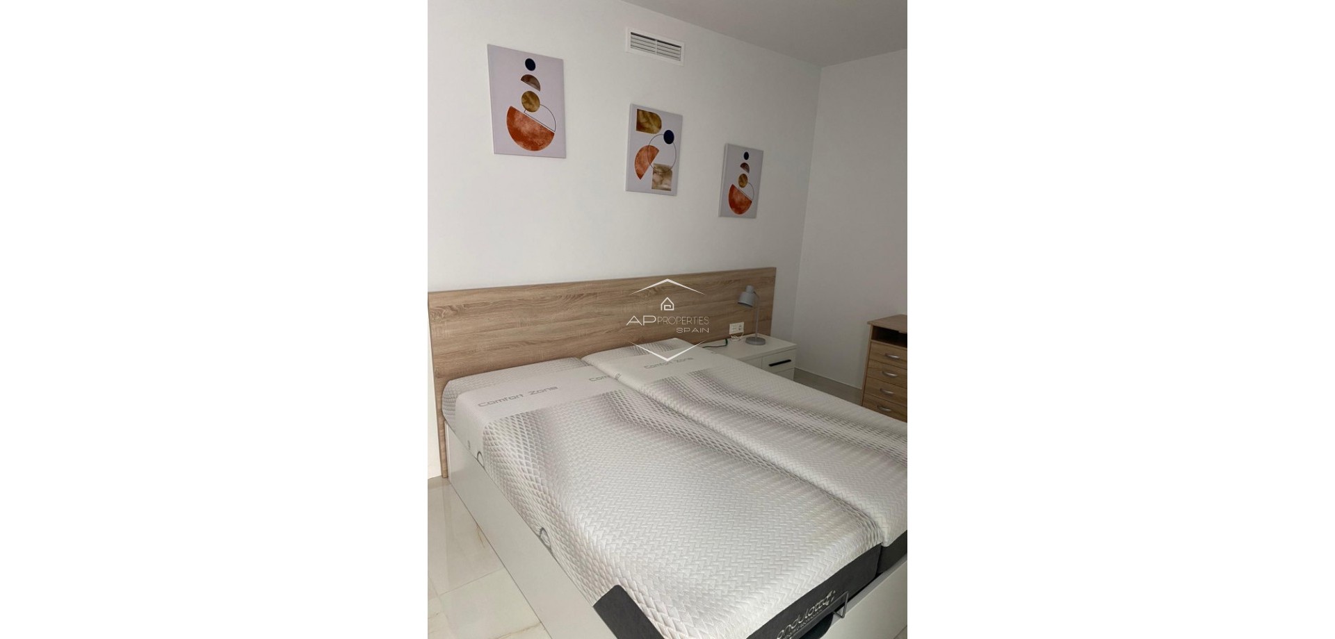 Resale - Apartment / flat -
Los Alcázares - Los Almendros