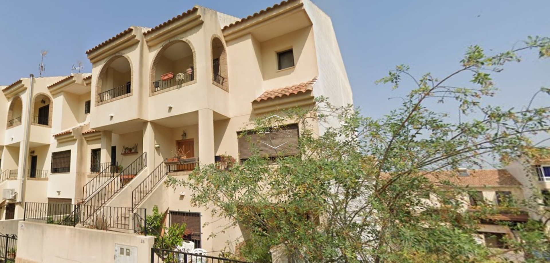 Resale - Townhouse -
San Miguel de Salinas