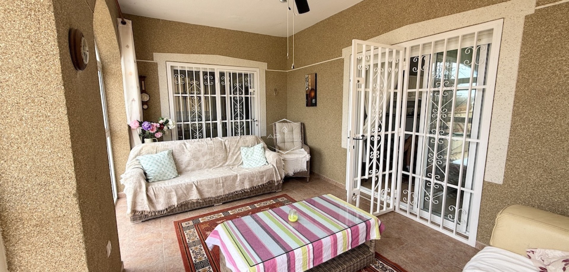 Resale - Villa / Detached -
Hondón de los Fráiles